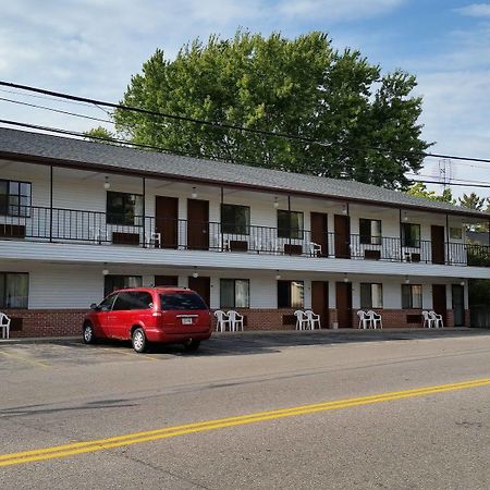 Olympia Motel Lake Delton Экстерьер фото